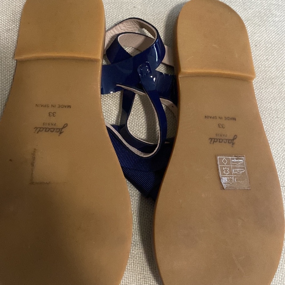 Sandals - Picture 2 of 4